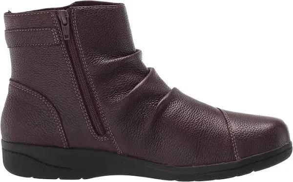 Clarks Women's Cheyn Zoe Boot