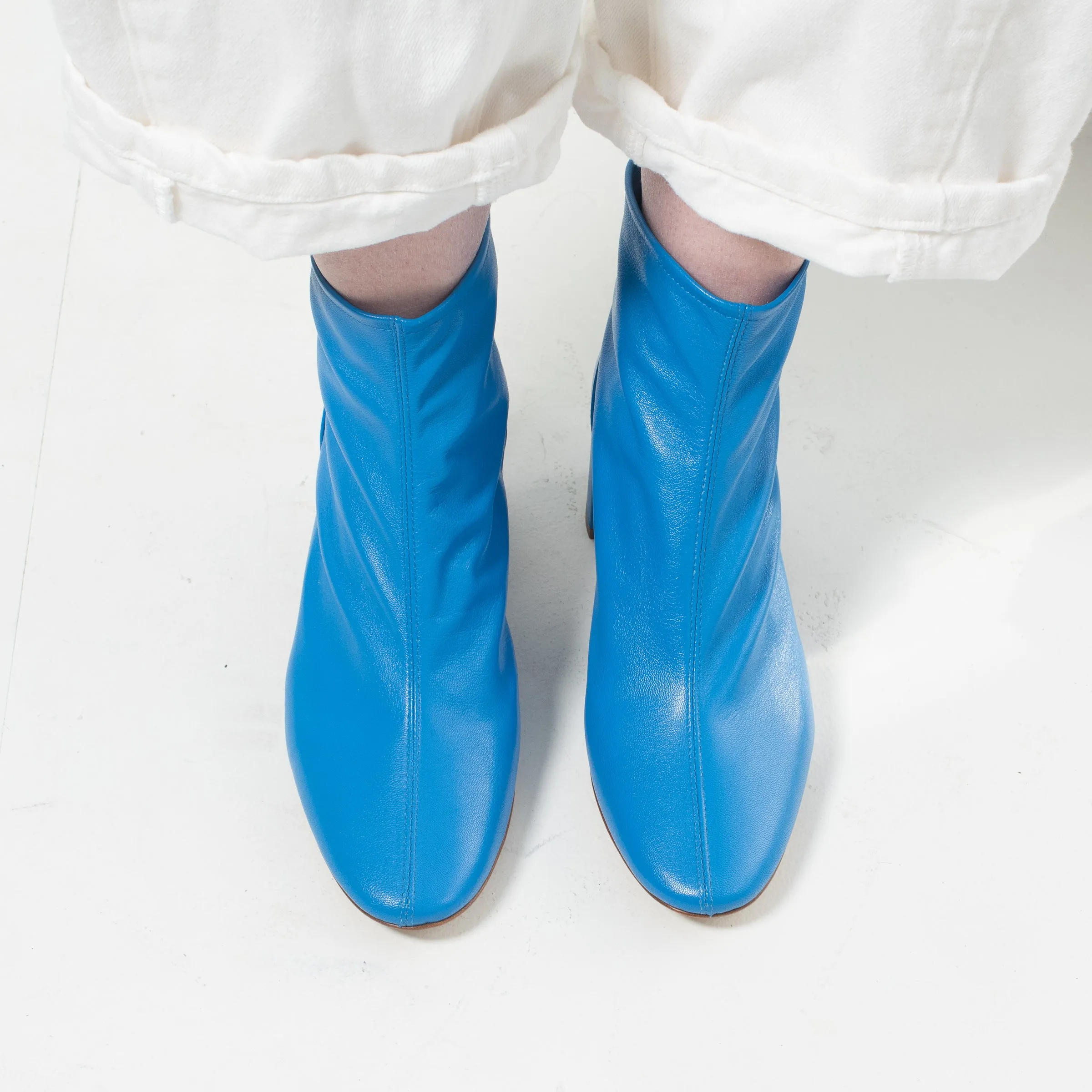 Halmanera   Halmanera Bali 30 Spring Boot (Electric Blue) on sale!