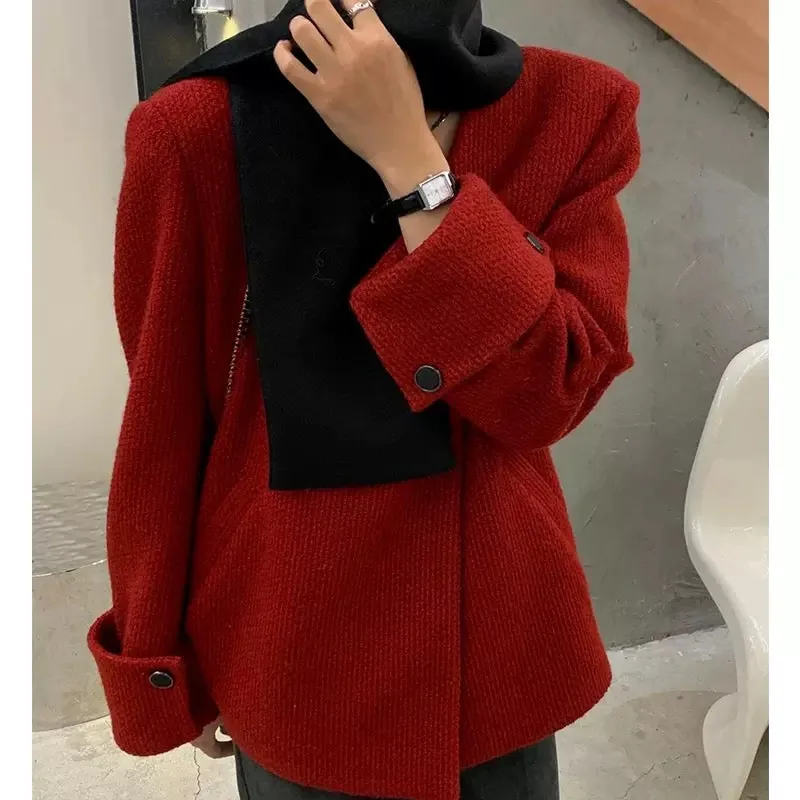 High-end temperament red suit v-neck woolen coat for women small fragrance loose slimming chic sweater coat trendy T9497