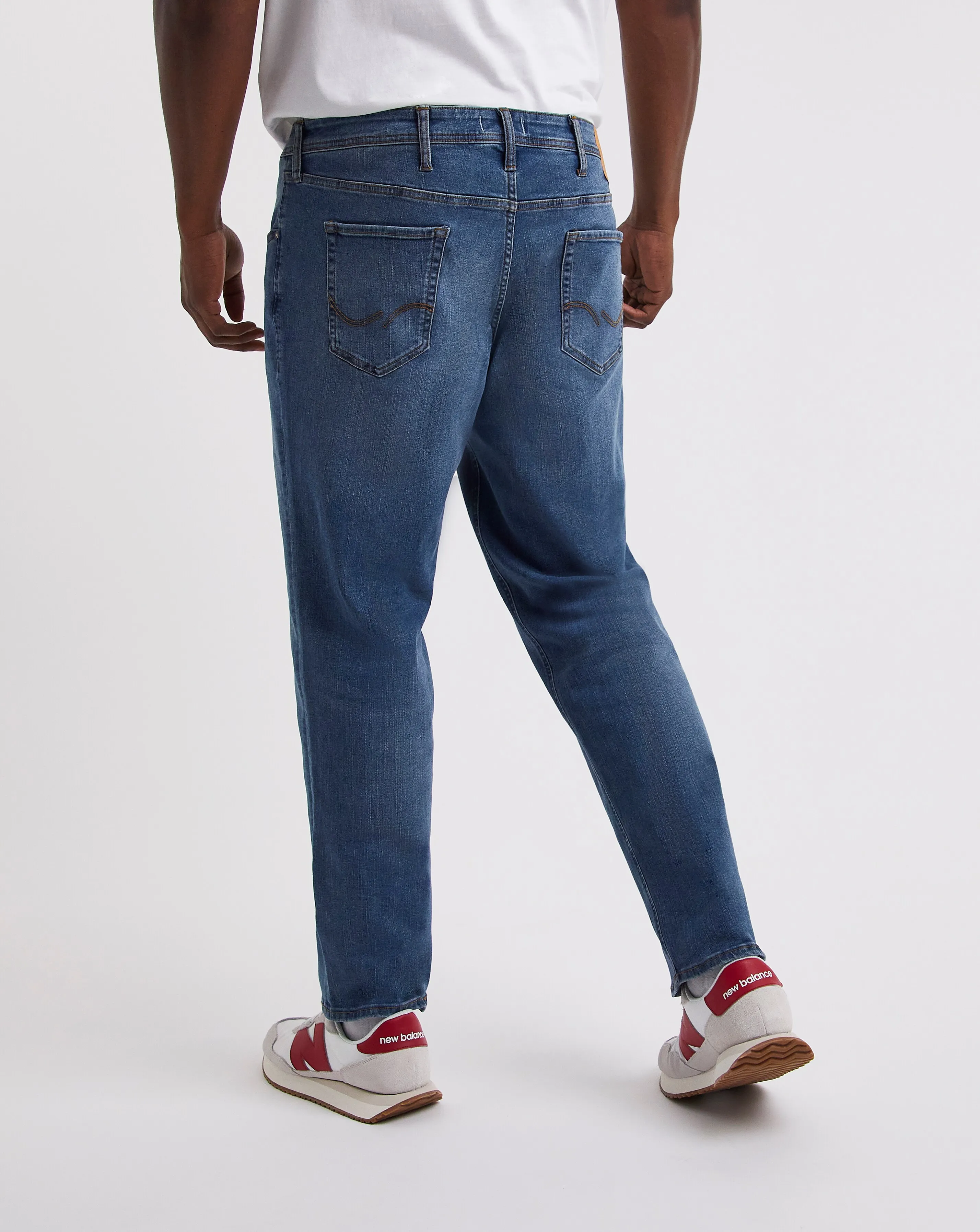 Jack & Jones Loose Tapered Fit Mike Jeans in Mid Blue