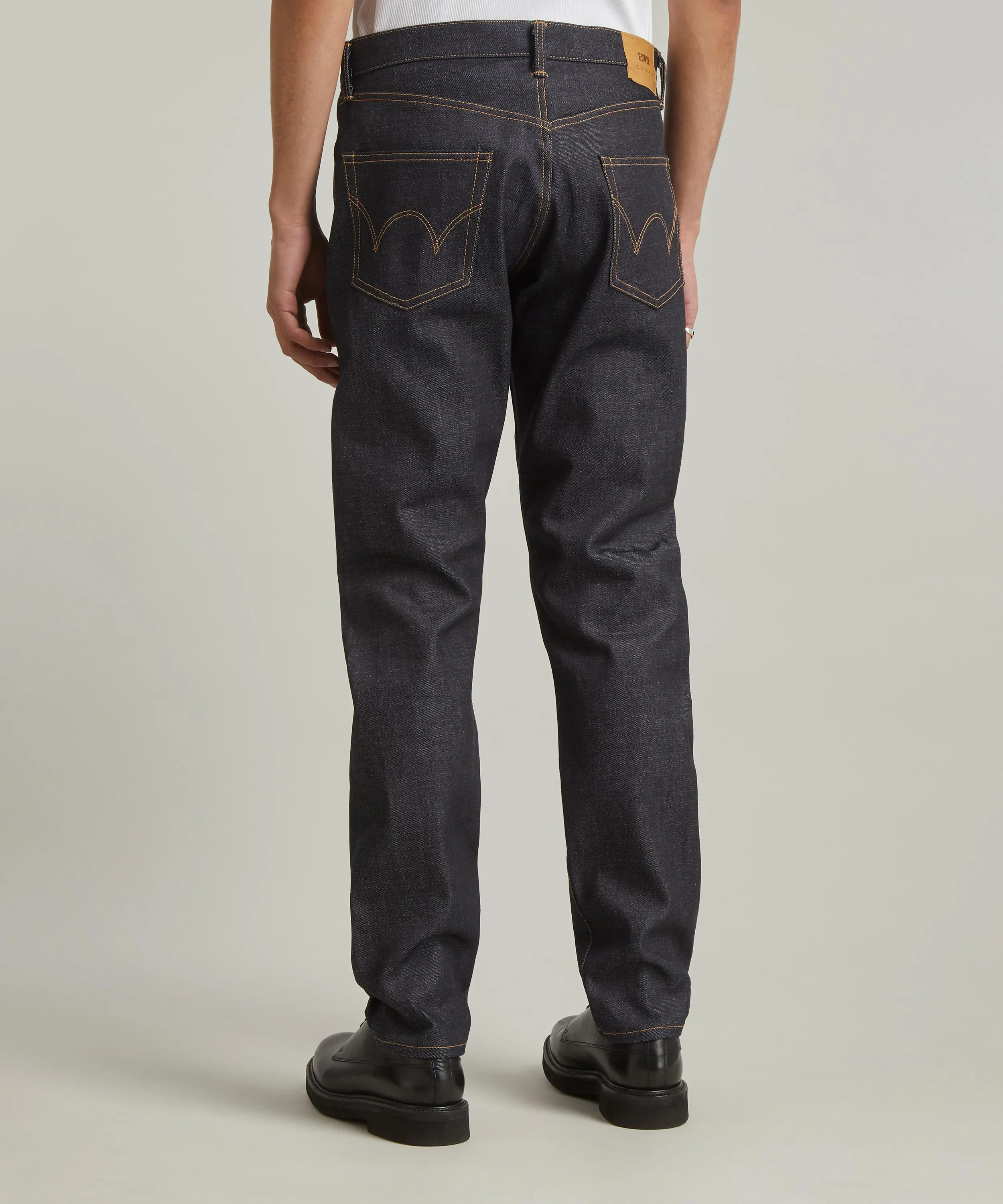 Regular Tapered Jeans