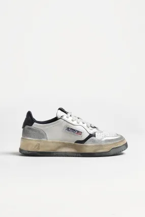 Sneaker Super Vintage in Silber/Space