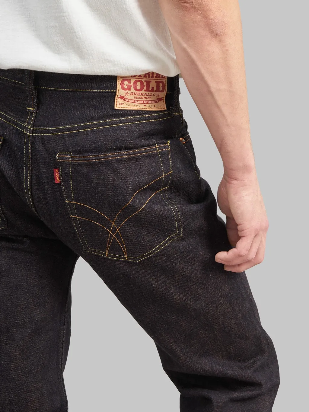 The Strike Gold 2103 Brown Weft Regular Straight Jeans