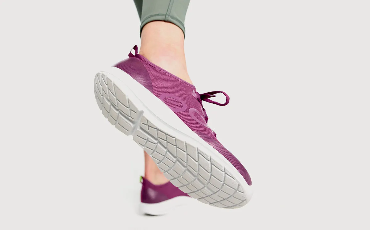 Women's OOmg Sport LS Low Shoe - Plum